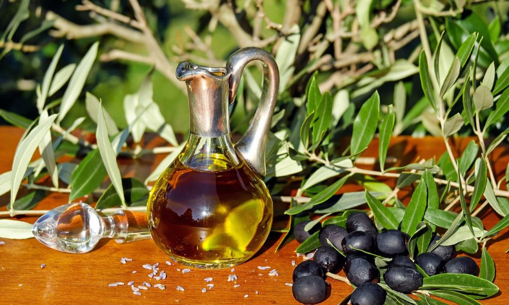 L'huile d'olive Amour d'ail, un pur jus de fruit